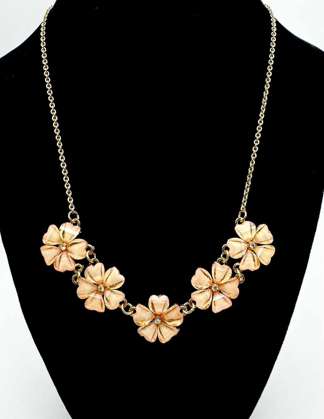 18" pink floral with gold chain