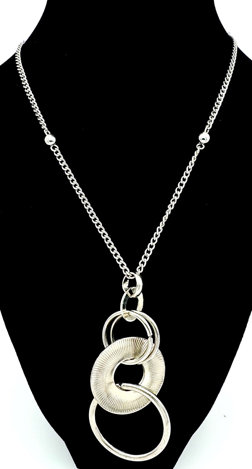 30" silver tone necklace with pendant